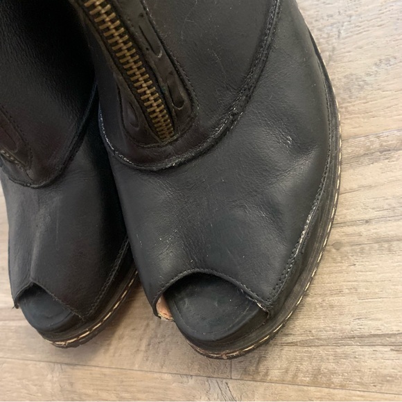 Anthropologie Miss Albright Philadelphia Front Zipper Leather Peep Toe Booties - Picture 10 of 15